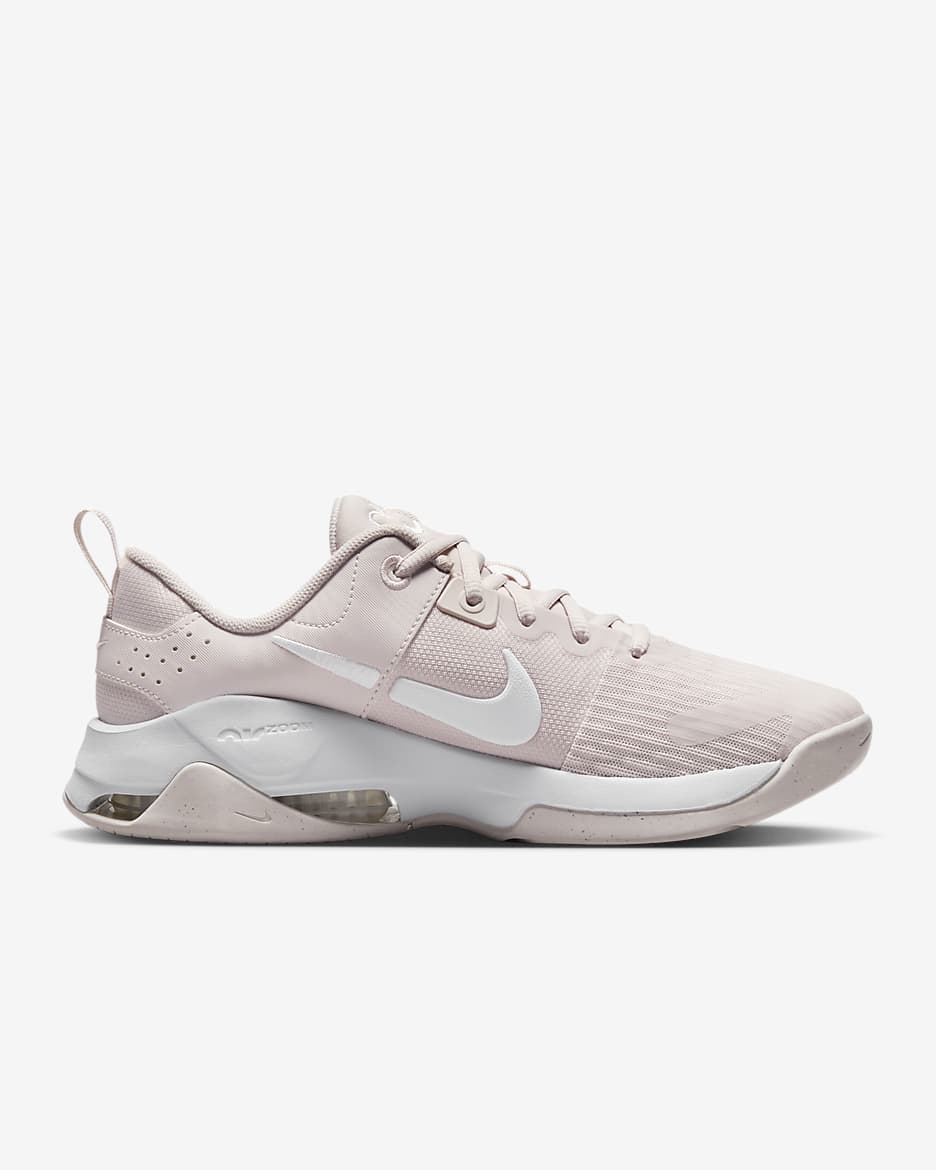 Nike air bella lightweight training shoe deals